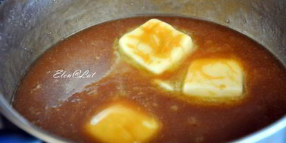 Шаг 1: шоколадна-сливочного торт с карамельным кремом