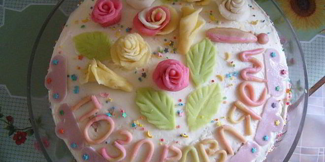 Рецепт торта бисквитного с творожно-брусничной прослойкой