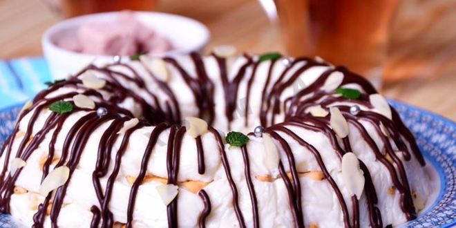 Рецепт торта из крекера и сметаны без выпечки