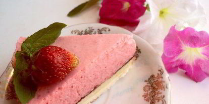 Шаг 11: торта клубника со сливками