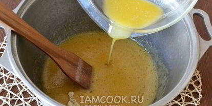 Шаг 4: торта медовик карамельный