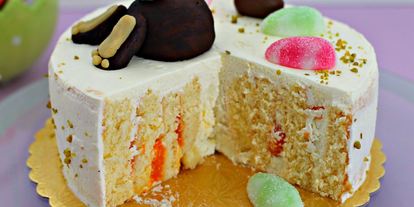 Шаг 12: торта пасхального заяц