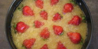 Шаг 8: торта с лимонным курдом клубника в шампанском