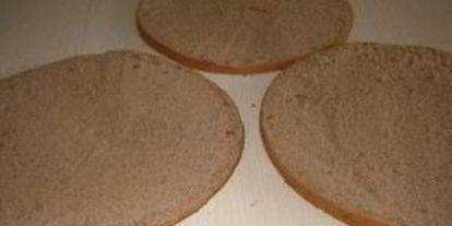 Шаг 2: торта вишенка