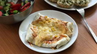 Рецепт Тортилий под сырной шапочкой