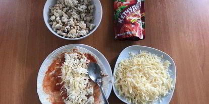 Шаг 3: тортилий под сырной шапочкой