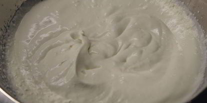 Шаг 16: яблочного торта с карамельным баварским муссом с корицей