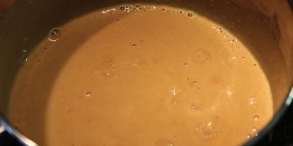 Шаг 21: яблочного торта с карамельным баварским муссом с корицей