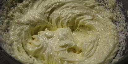 Шаг 6: яблочного торта с карамельным баварским муссом с корицей