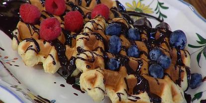 Шаг 5: шафранных вафель под шоколадным соусом