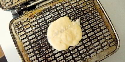 Шаг 6: вафельных трубочек с вареной сгущенкой и орехами