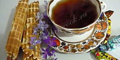 Шаг 9: вафельных трубочек с вареной сгущенкой и орехами