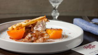 Рецепт Вафель с беконом, творогом и медом