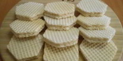 Шаг 4: вафель с фаршем в кляре