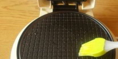 Шаг 2: вафель в вафельнице хрустящие