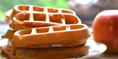 Шаг 4: яблочных вафель с корицей