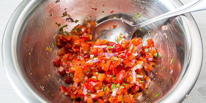 Шаг 10: перевернутых профитролей с сырным кремом и перцем