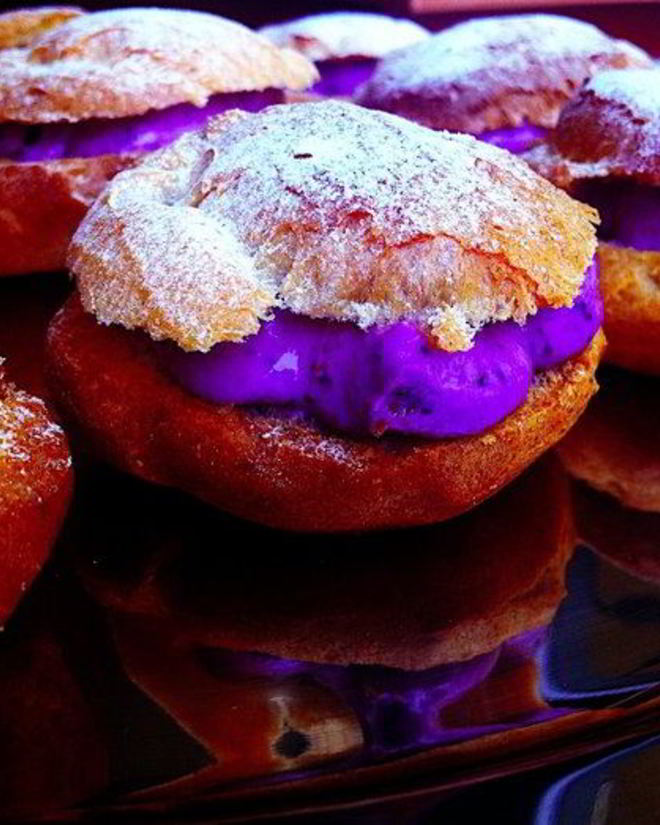 Рецепт профитролей с черничным кремом