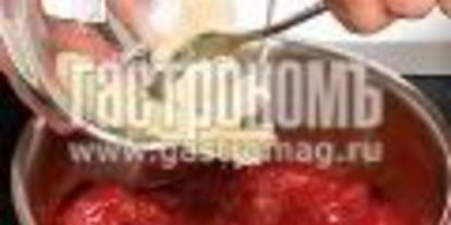 Шаг 4: профитролей с клубничной начинкой