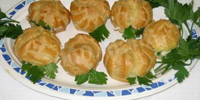 Рецепт Профитролей с несладкой начинкой