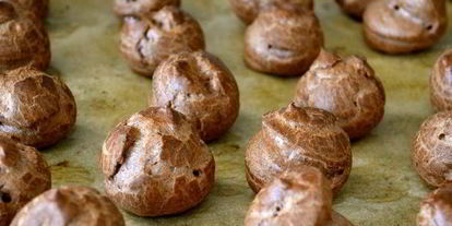 Шаг 5: шоколадных профитролей