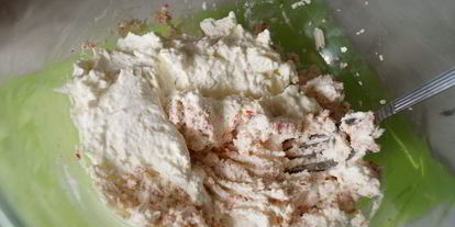 Шаг 11: эклеров с крабовой начинкой