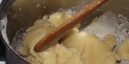 Шаг 2: эклеров с масляно-заварным кремом