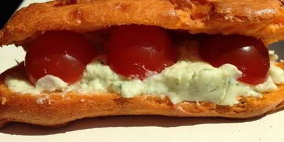 Шаг 12: закусочных томатных эклеров с кремом из моцареллы