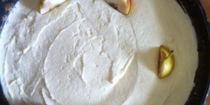 Шаг 3: медово-творожной запеканка с грушами