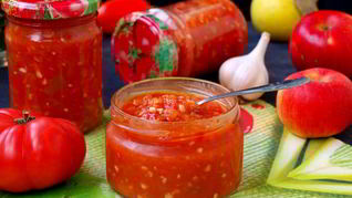 Рецепт Аджики из помидоров и яблок