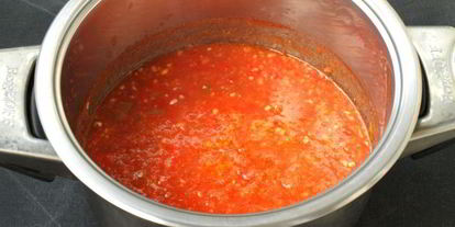 Шаг 3: аджики из помидоров и яблок