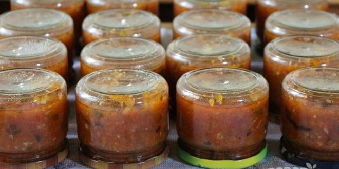 Рецепт аджики на зиму с варкой