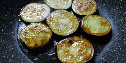 Шаг 1: баклажанов с острым перцем и аджикой по-грузински