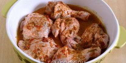 Шаг 5: курицы, запеченной с аджикой