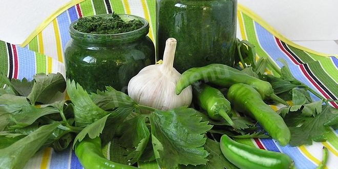 Рецепт Зеленой аджики пальчики оближешь на зиму
