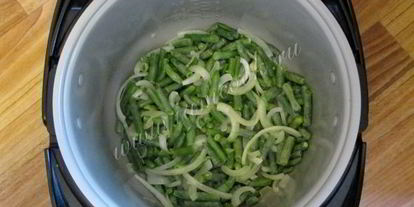 Шаг 6: баклажанов с фасолью на зиму