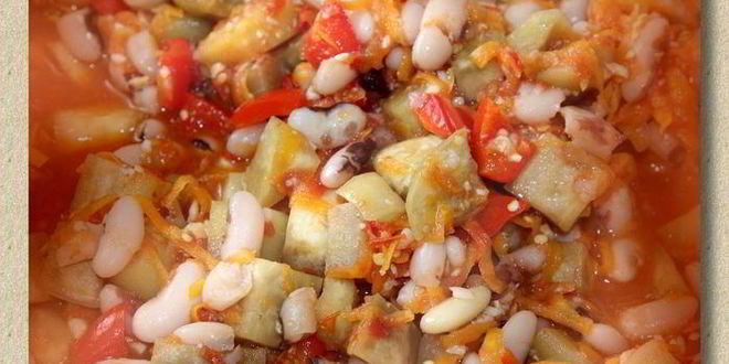 Рецепт баклажанов с фасолью