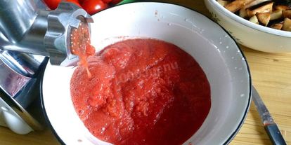 Шаг 4: баклажанов в томатном соке на зиму