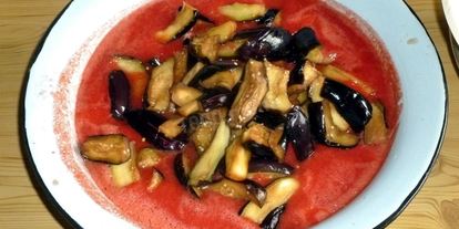 Шаг 8: баклажанов в томатном соке на зиму