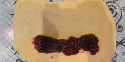 Шаг 5: булочек-узелков с джемом