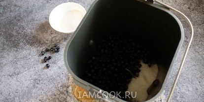 Шаг 6: черничного джема в хлебопечке