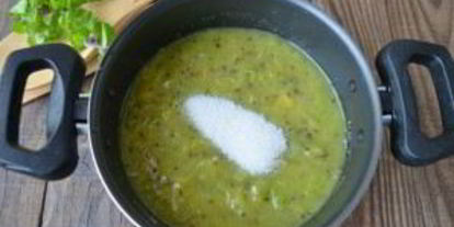 Шаг 3: джема из крыжовника с апельсином на зиму