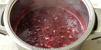 Шаг 10: джема из яблок и кизила