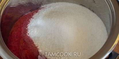 Шаг 4: джема из земляники