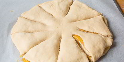 Шаг 18: крученой булки с абрикосовым джемом