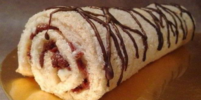 Рецепт очень быстрого рулета с джемом к чаю