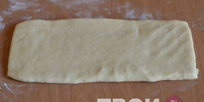 Шаг 1: песочных полосок с джемом и орехами