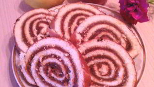 Рецепт Рулета с яблочным джемом