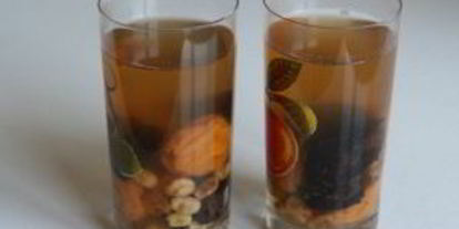 Шаг 4: компота из чернослива и изюма