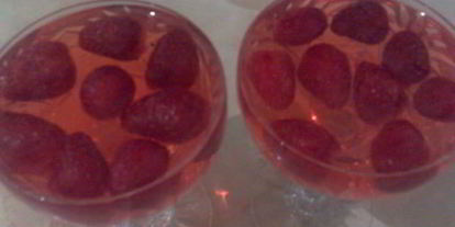 Шаг 4: компота из клубники